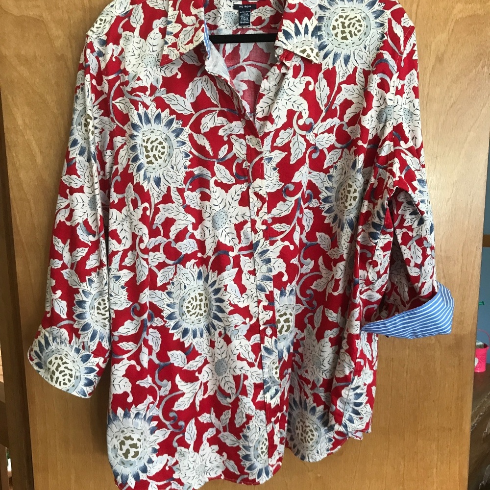 Floral print Blouse by Chaps 3x
